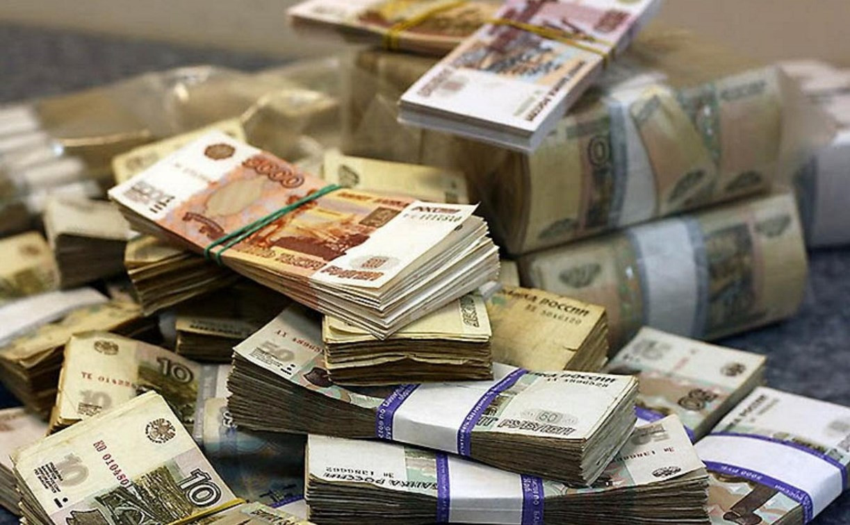 В России появятся банкноты номиналом 2000 и 200 рублей