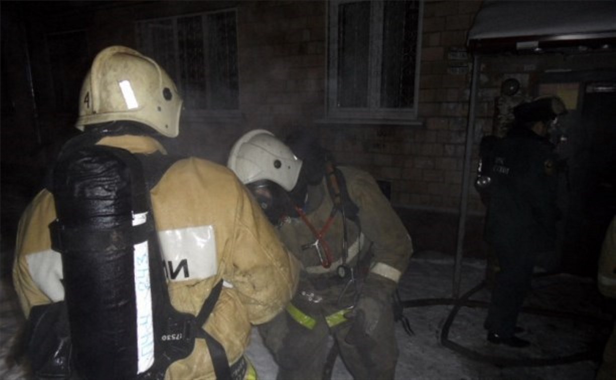 В Туле из-за пожара эвакуировали жителей пятиэтажки на ул. Станиславского