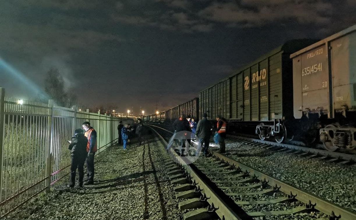 В Криволучье товарный поезд насмерть сбил мужчину