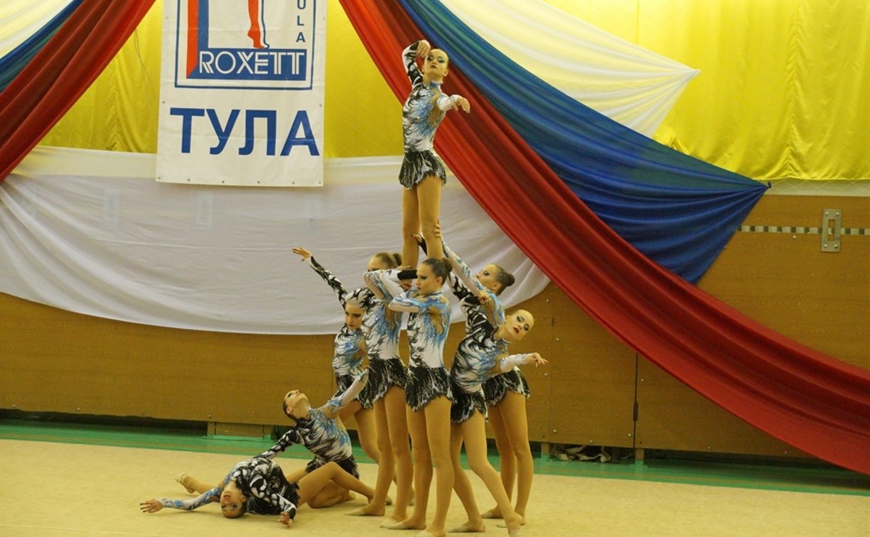 Тульский «Роксэт» занял призовые места на турнире по эстетической гимнастике