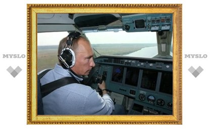 Блогеры усомнились в законности полета Путина на самолете МЧС
