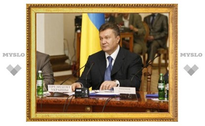 Янукович собрался уволить непослушного министра