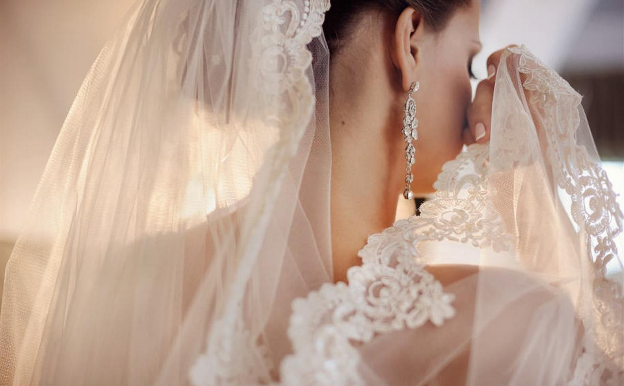 В Тульской области вышла замуж 15-летняя девушка