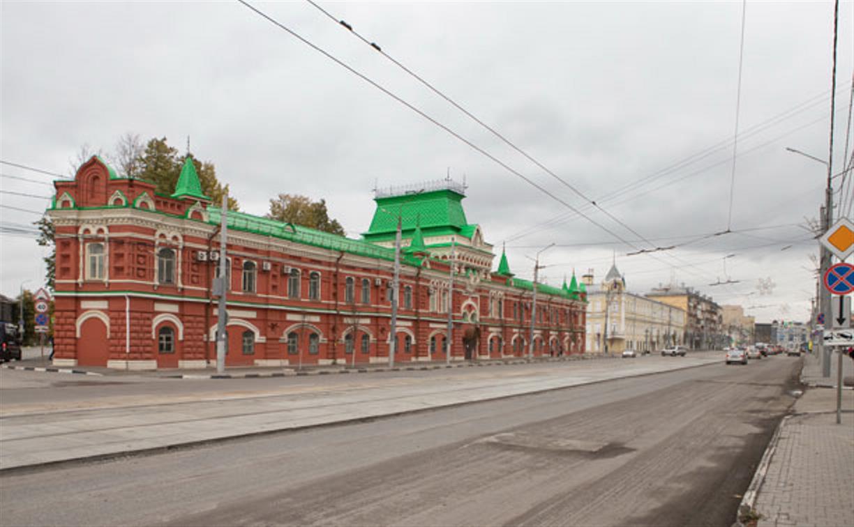 На ул. Советской в Туле убрали дорожные ограждения с трамвайных путей