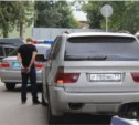 В центре Тулы задержан BMW X5 с крупной партией наркотиков