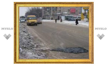 В Пролетарском районе ремонтируют дороги