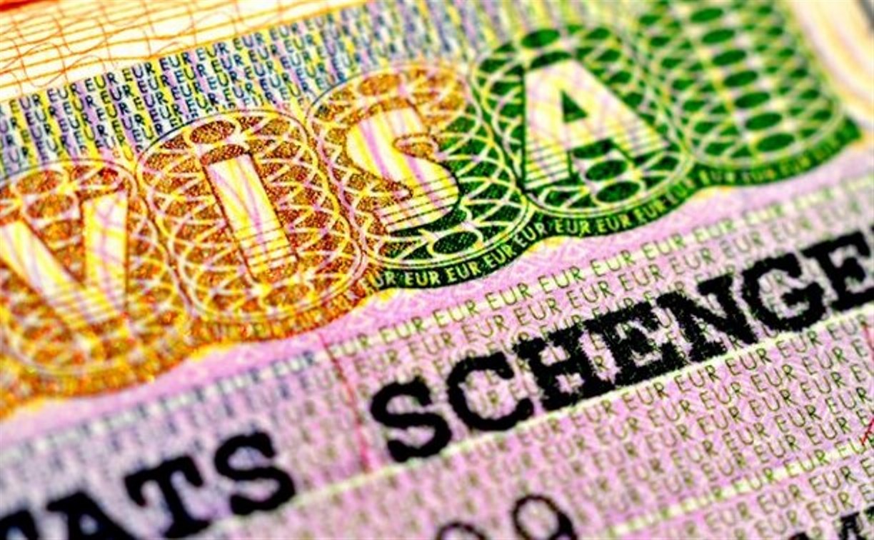 Россиянам придётся снимать отпечатки пальцев для получения Шенгенской визы