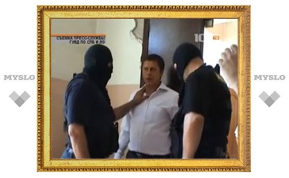 В Петербурге за похищение людей задержали пятерых милиционеров