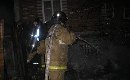 В ночном пожаре в Веневском районе погиб человек