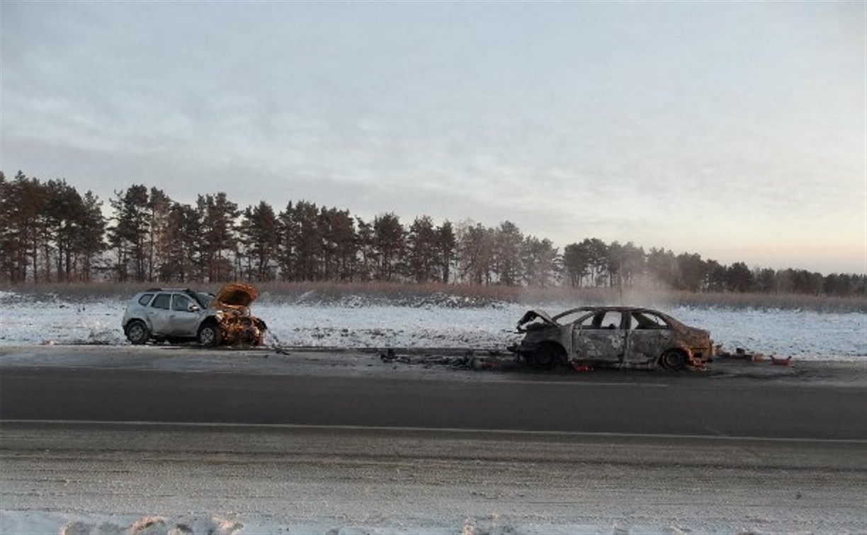В результате ДТП на трассе М6 «Каспий» загорелся автомобиль, пострадали 5 человек 