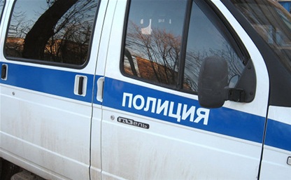 В подъезде жилого дома в Новомосковске обнаружен труп