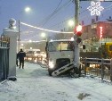 В Туле напротив Комсомольского парка грузовик протаранил столб