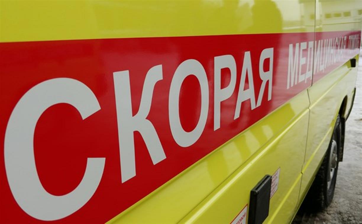 Житель Ефремова, выпавший с балкона с сигаретой, умер в больнице