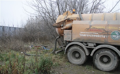 Жители домов по улице Столетова в Туле: «Мы тонем в нечистотах!»