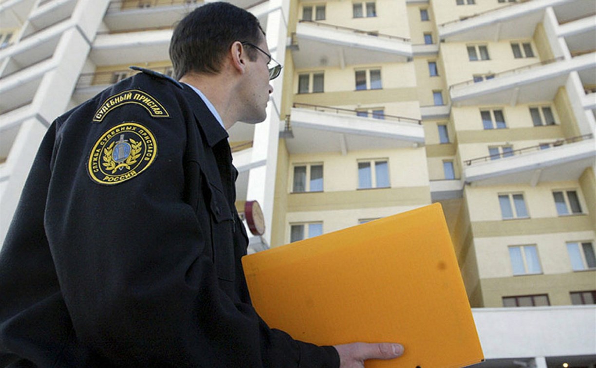 В Тульской области мужчина погасил крупный долг после ареста квартиры
