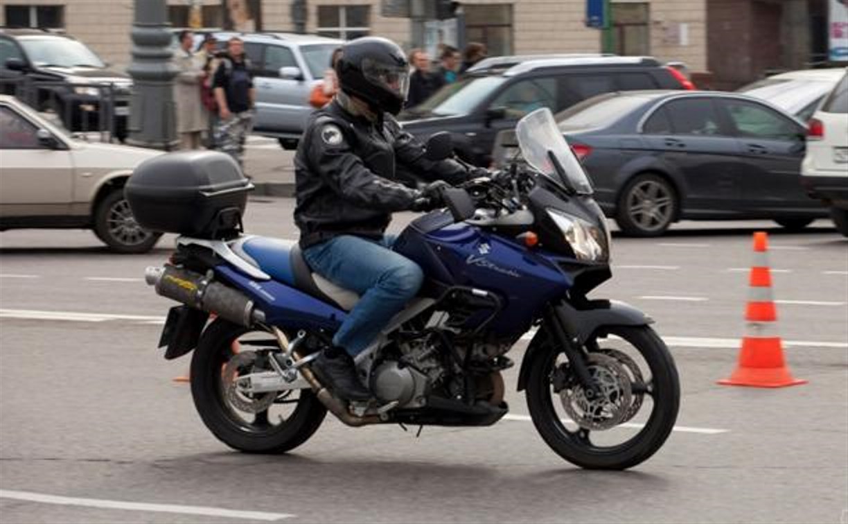 Мотоциклистам запретят ездить по проспекту Ленина