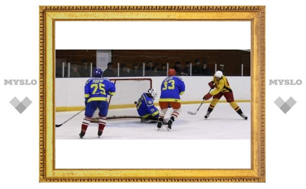 Тульские хоккеисты разгромили «Петровку»