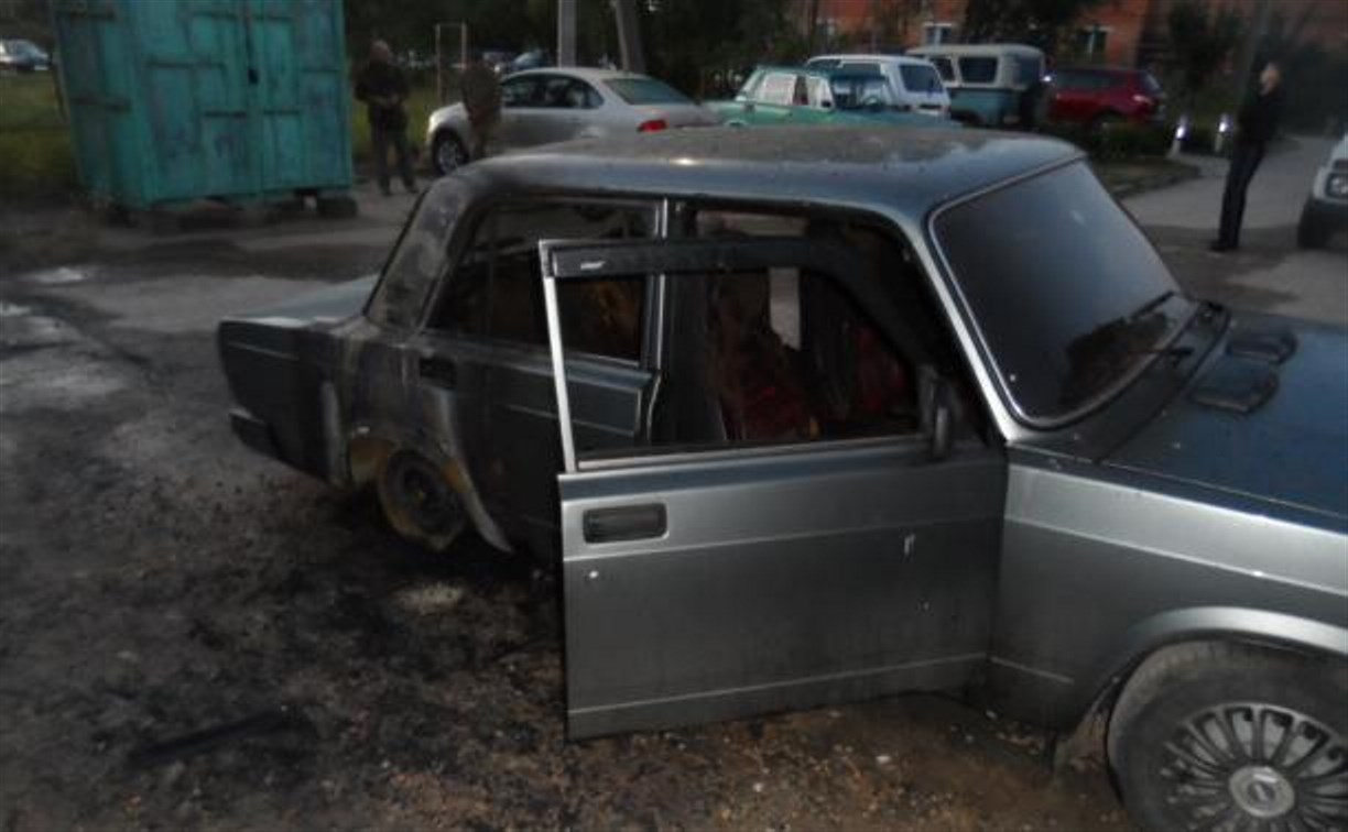 За ночь в Тульской области сожгли три автомобиля