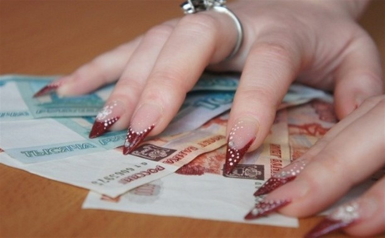Мошенница похитила у туляков почти полмиллиона рублей