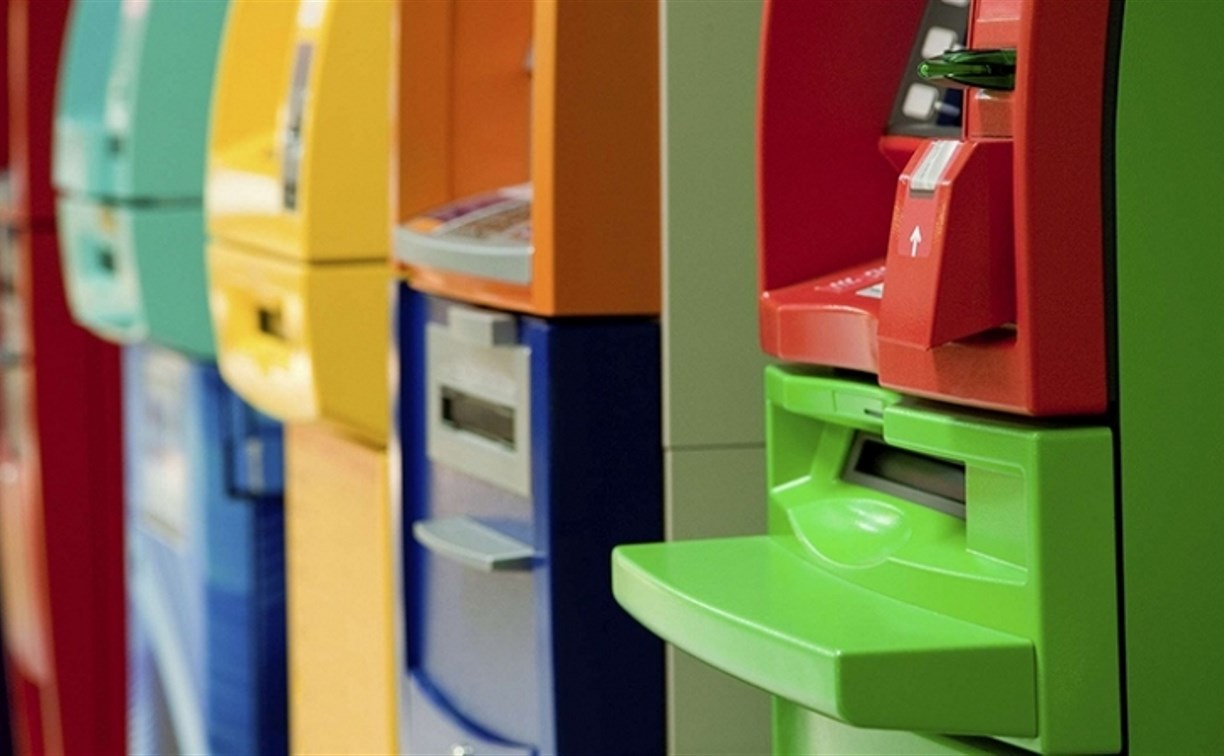 Российские банки планируют «научить» банкоматы распознавать лица