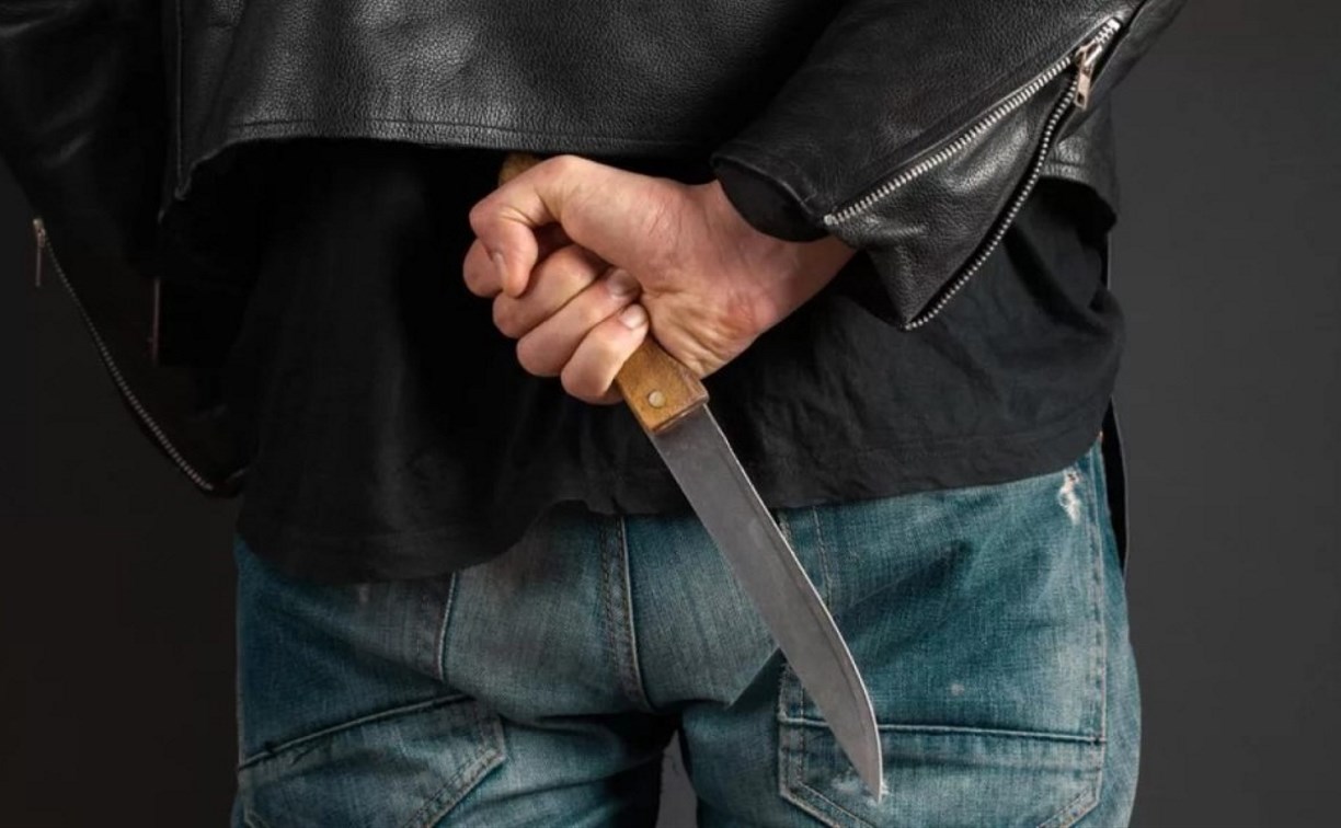 В Ефремове полицейские задержали разбойника, напавшего с ножом на продавщицу 