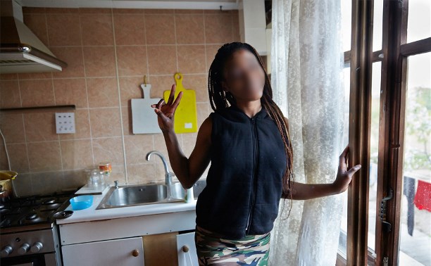 Студентка из Нигерии рассказала о том, как два года жила в сексуальном рабстве в Туле