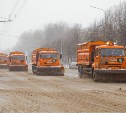 В Туле 139 единиц техники чистят дороги от снега