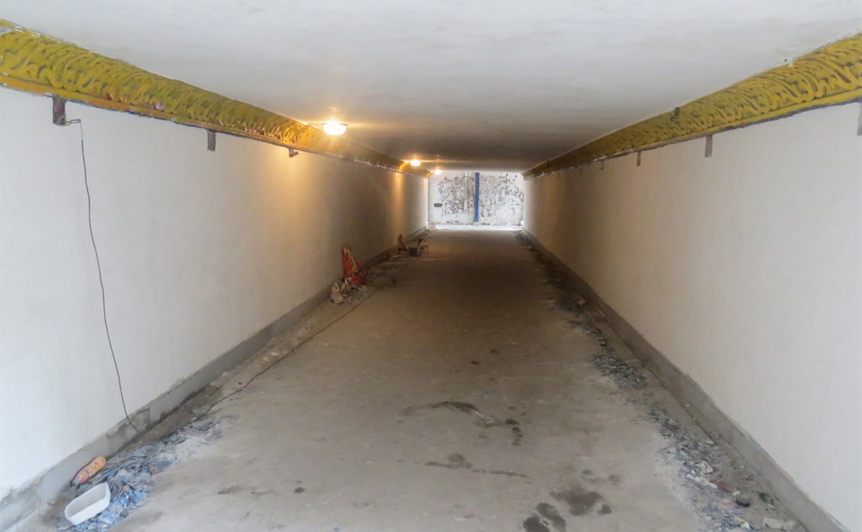Подземные переходы на проспекте Ленина начали ремонтировать