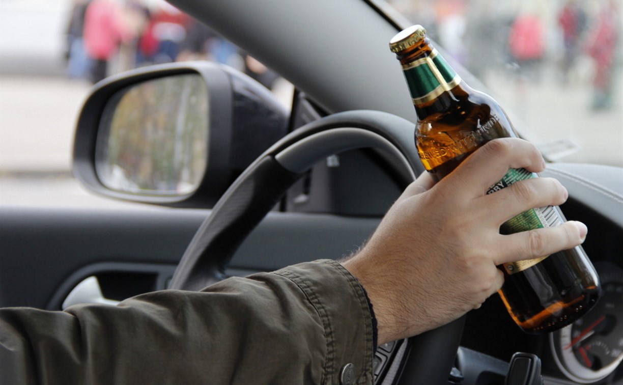 За выходные сотрудники ГИБДД остановили более 60 пьяных водителей