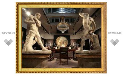 Коллекция Джанни Версаче продана за 7,5 миллиона фунтов