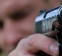 Житель Новомосковска открыл стрельбу из пистолета во время эвакуации его автомобиля