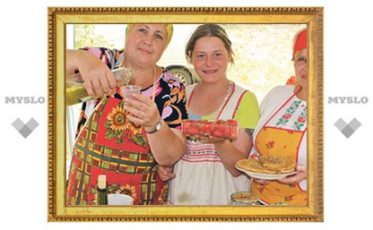 Фестиваль Крапивы: Вкусно, весело и много музыки – в старинной Крапивне под Тулой