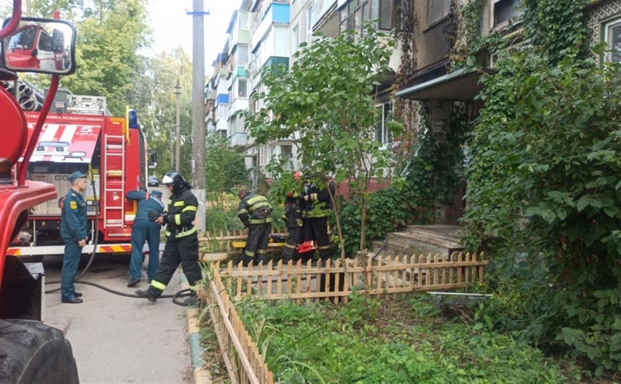 За сутки на пожарах в Туле пострадали три человека, ещё 19 – спасены