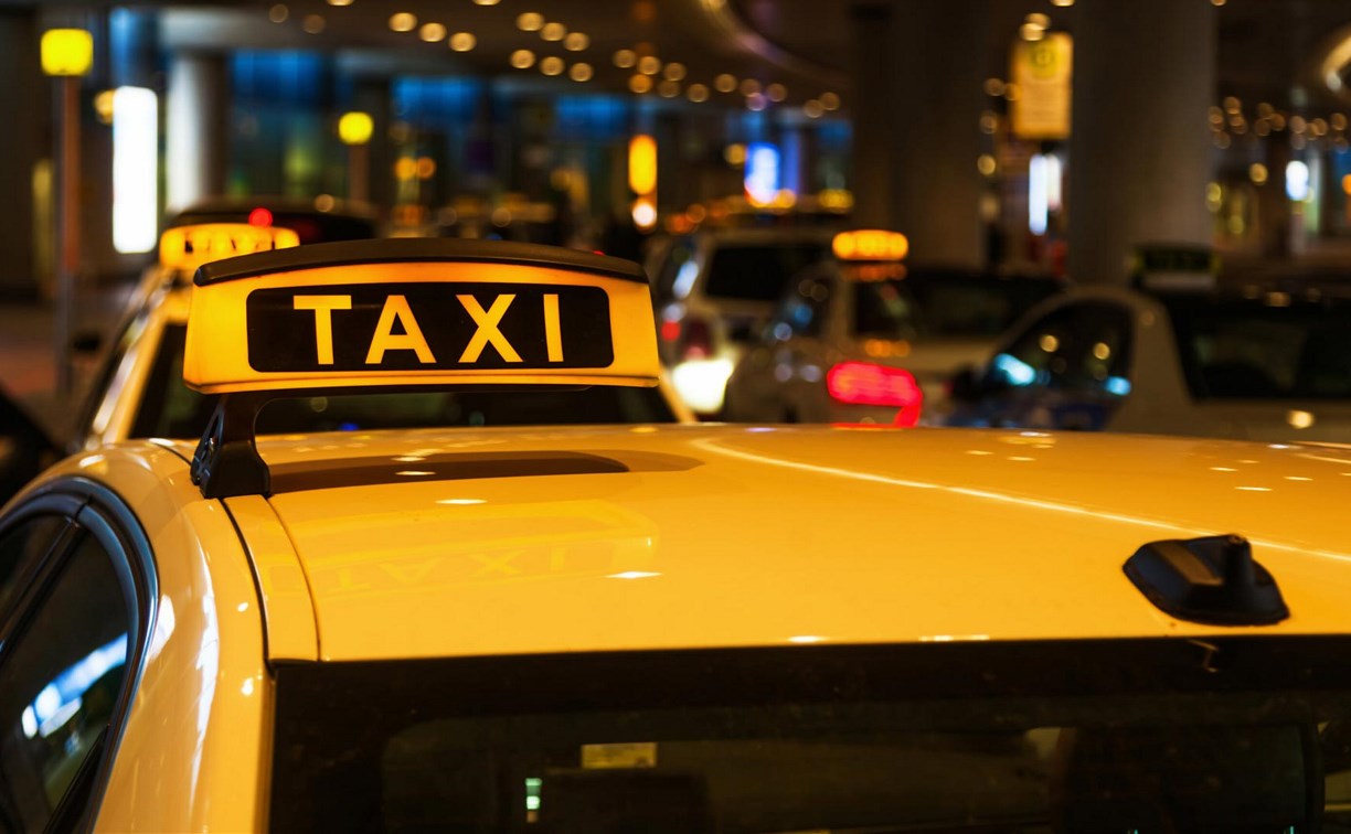 Куда туляки могут пожаловаться на неаккуратных таксистов