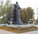 Туляки: «После ремонта ул. Октябрьской пропали якоря с памятника Рудневу. Их украли под шумок?»