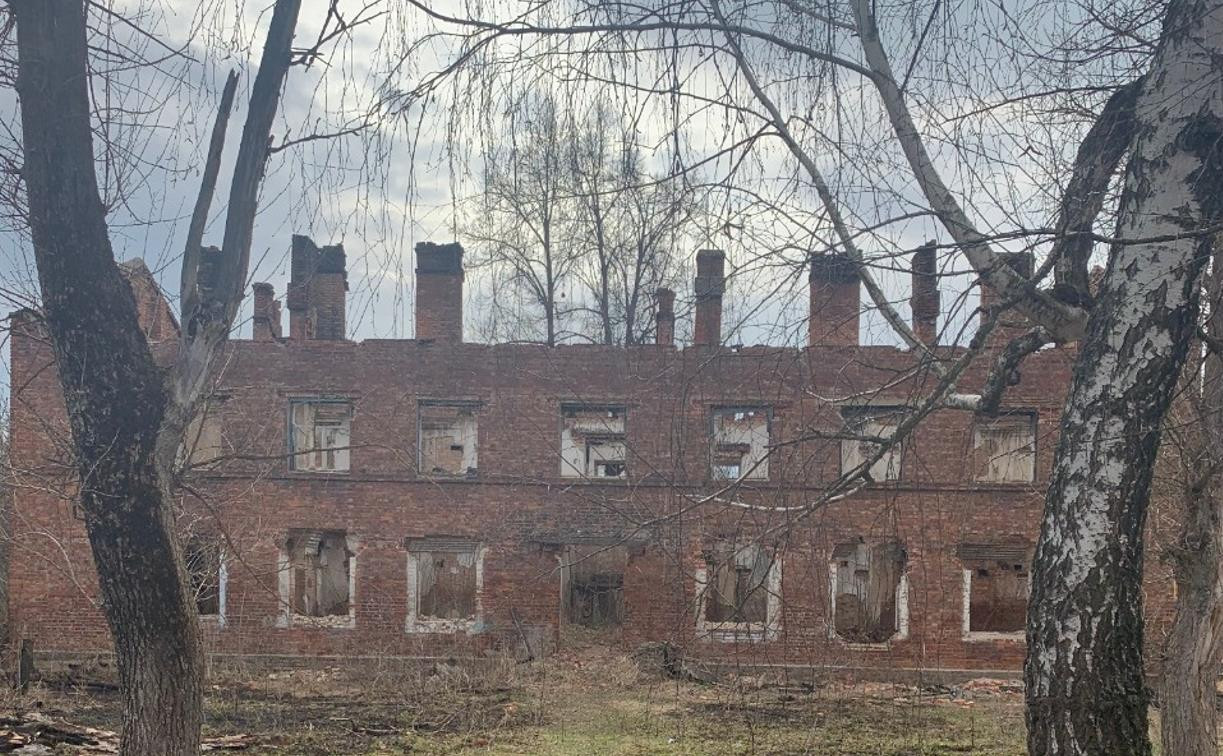 Суд обязал администрацию Белева разобраться с домами-развалюхами и аварийными памятниками истории