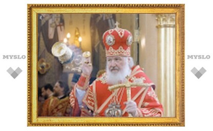 Патриарх Кирилл совершил Божественную литургию в Свято-Георгиевском храме на Поклонной горе