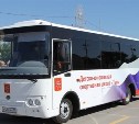 Евгений Авилов подарил тульским спортсменам новый автобус