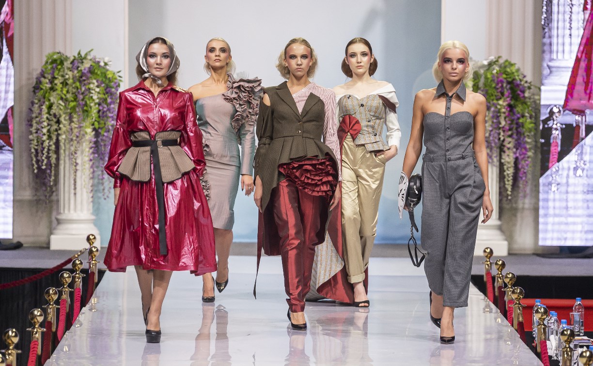 Модели агентства Linda блистали на подиуме  Estet Fashion Week