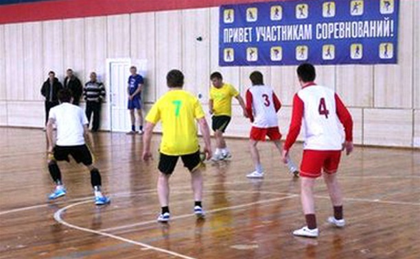 В Киреевске прошли соревнования по мини-футболу