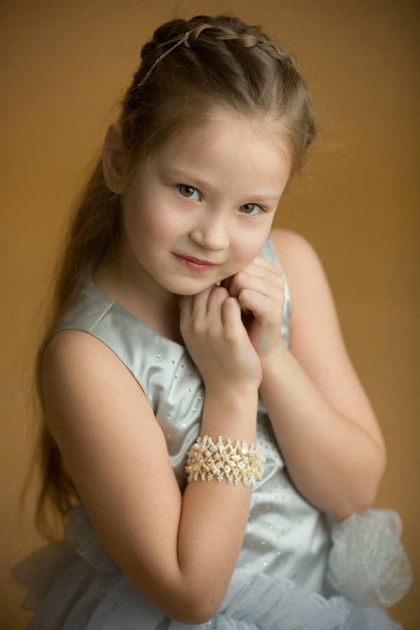 Яна Сидорова, 7 лет