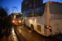 Столкнулись автобус и трамвай. 17 февраля 2016 года, Фото: 6