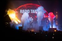 Килотонны света и звука: в Туле прошел концерт рокеров из Radio Tapok, Фото: 158