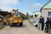 В Плеханово начали сносить дома в цыганском таборе, Фото: 86