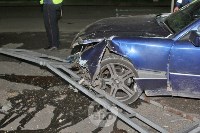 В Туле Mercedes сбил ограждение и приземлился на встречке, Фото: 12