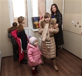 Владимир Груздев подарил многодетной семье квартиру, Фото: 2