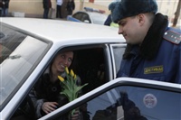Полицейские поздравили автоледи с 8 Марта, Фото: 23