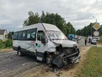 В Туле маршрутка попала в ДТП: пострадали два пассажира, Фото: 4