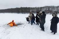 Человек повалился под лед: как спасти?, Фото: 23