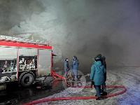 Крупный пожар: в Туле загорелся склад, Фото: 1